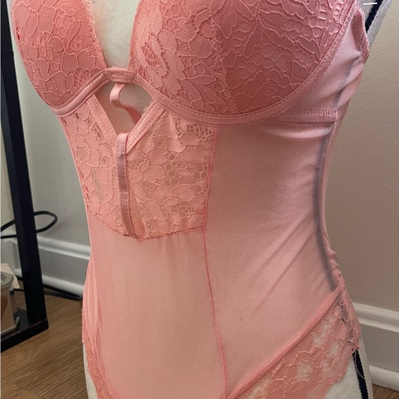 Secret Lace mesh keyhole teddy bodysuit - Picture 4 of 15